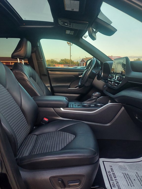 2021 Toyota Highlander Image 15