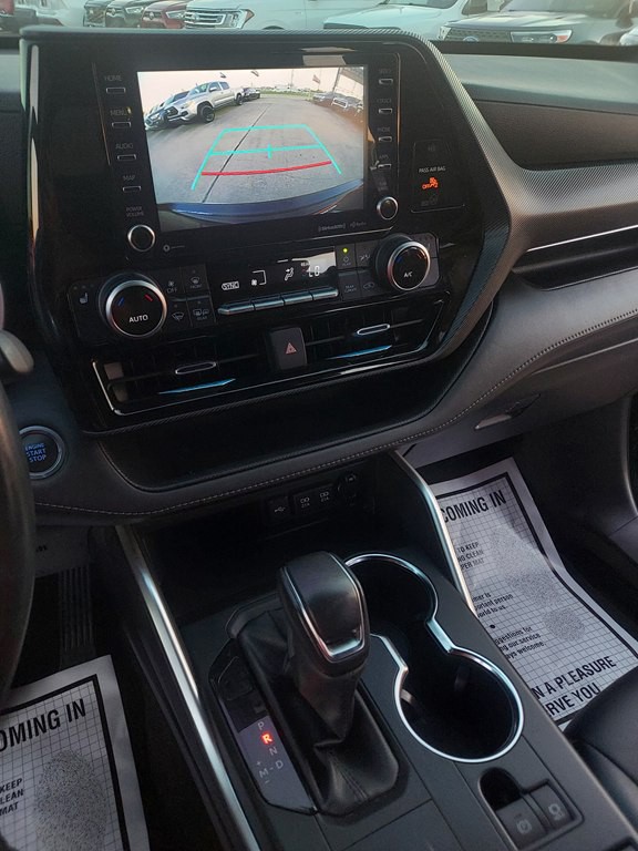 2021 Toyota Highlander Image 19