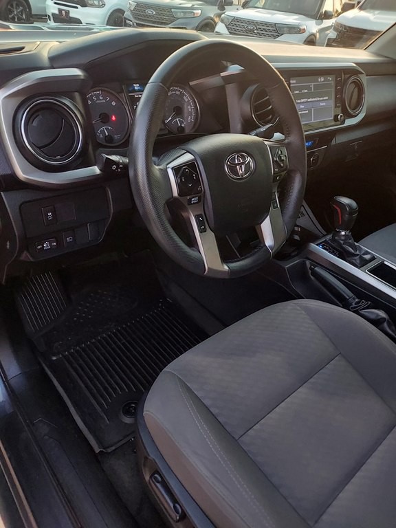 2023 Toyota Tacoma Image 16