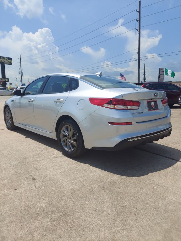2020 Kia Optima Image 7