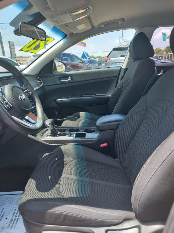 2020 Kia Optima Image 9