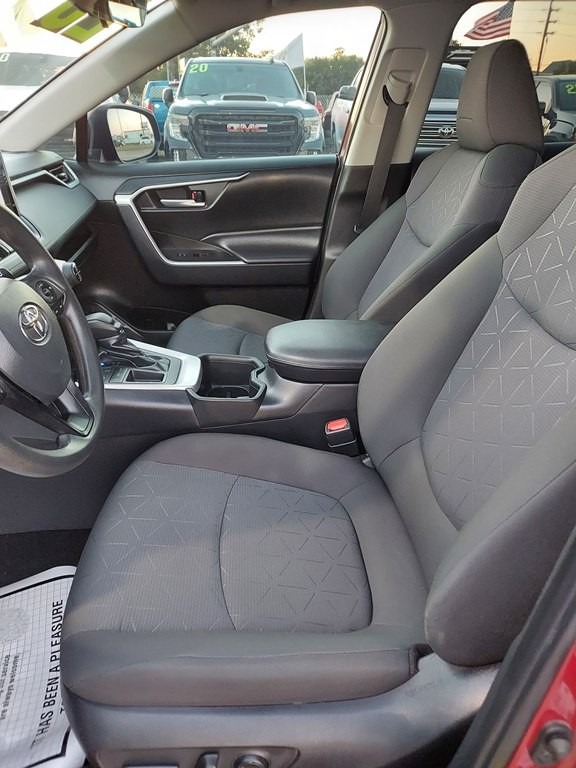 2023 Toyota Rav4 Image 9