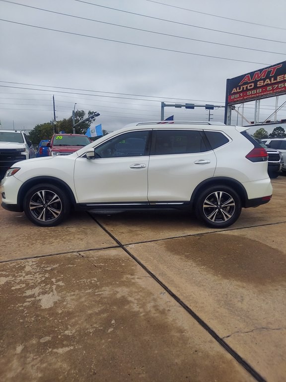 2018 Nissan Rogue Image 8