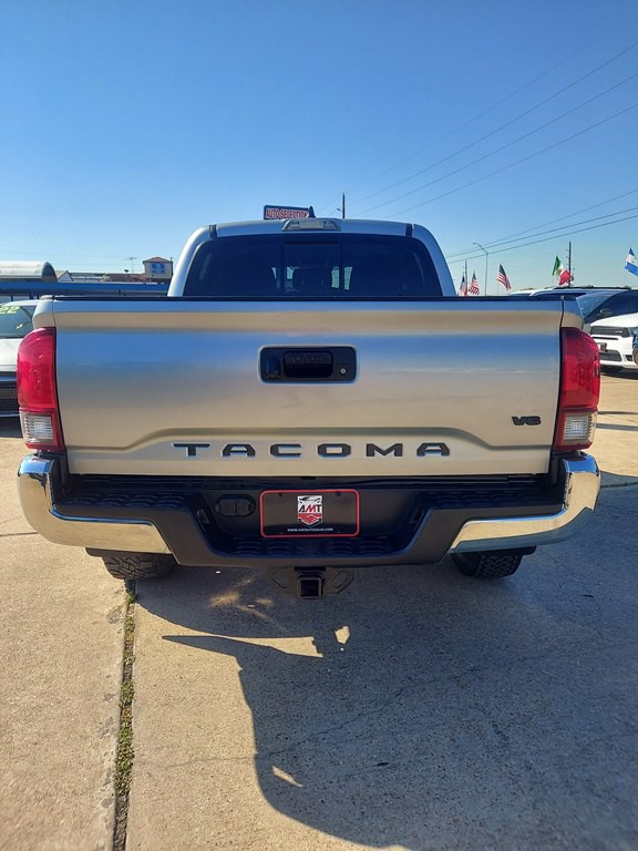 2023 Toyota Tacoma Image 6