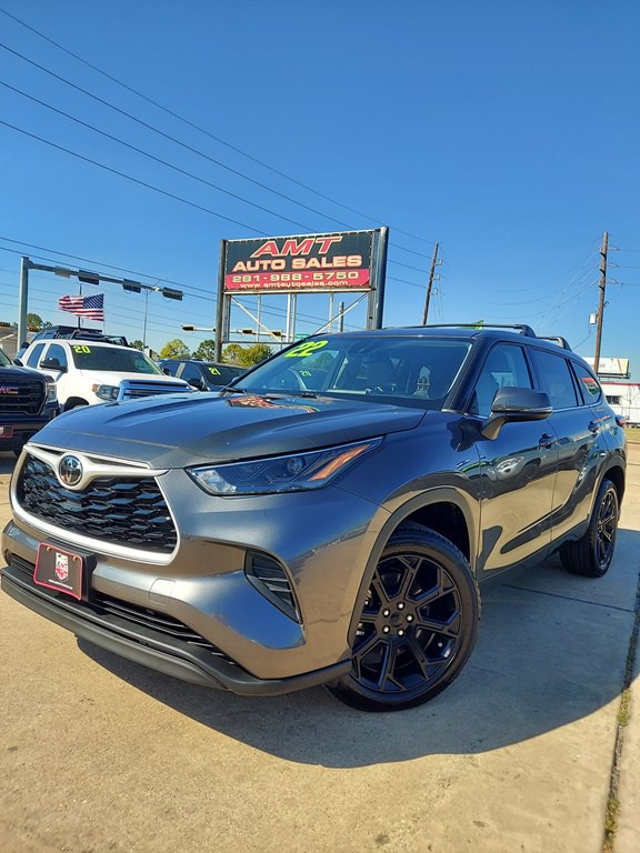 2022 Toyota Highlander Image 1