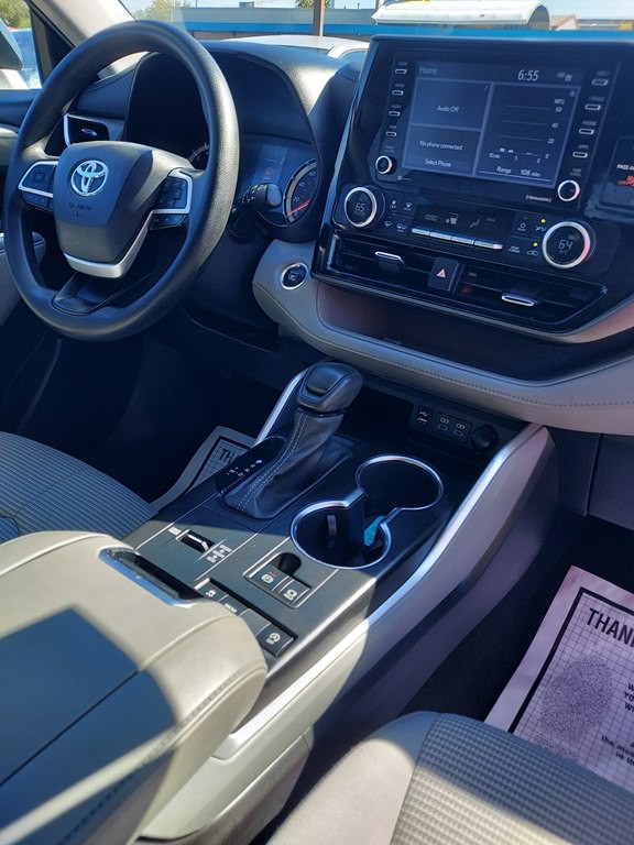 2022 Toyota Highlander Image 13