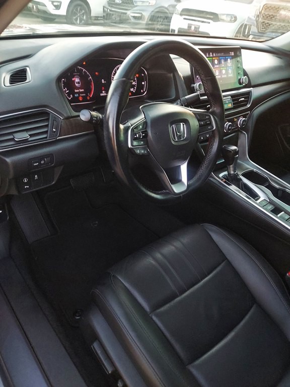 2022 Honda Accord Image 17