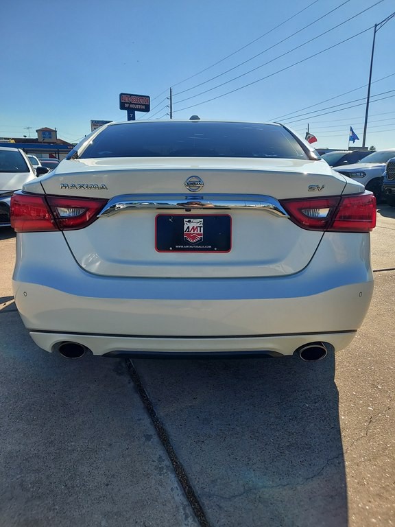 2017 Nissan Maxima Image 6