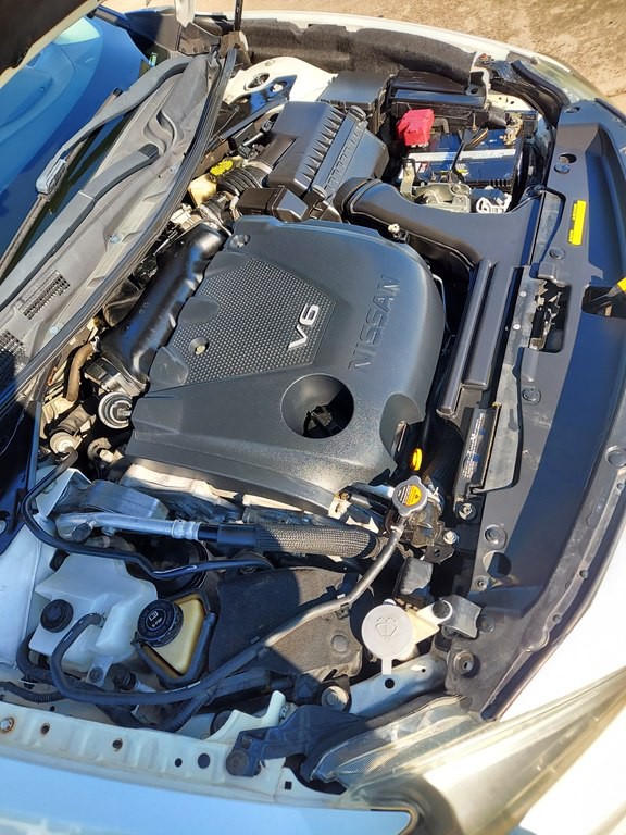 2017 Nissan Maxima Image 17