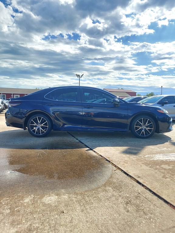 2021 Toyota Camry Image 4