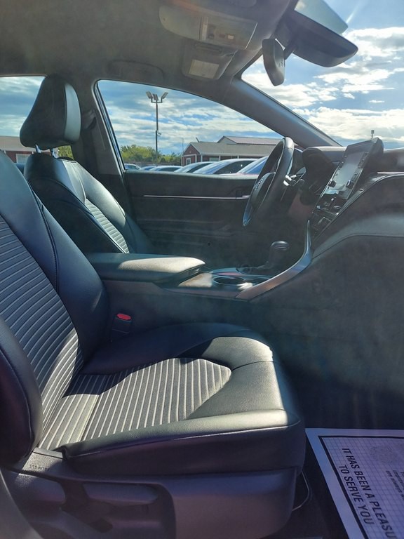 2021 Toyota Camry Image 11