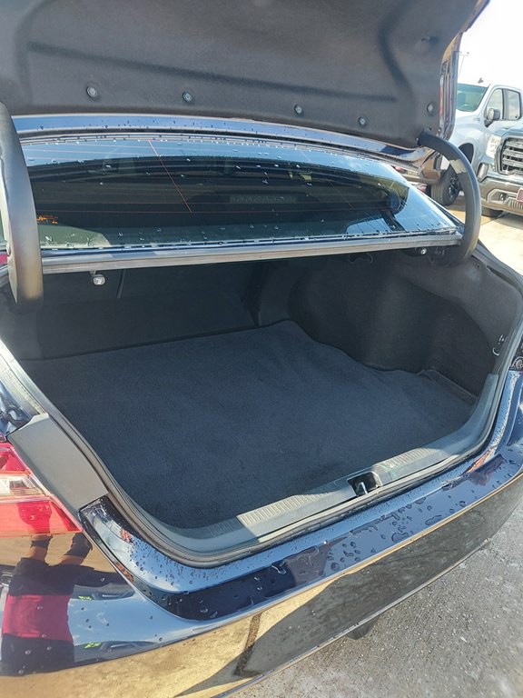 2021 Toyota Camry Image 18