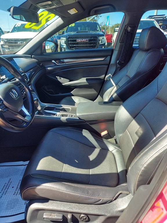 2020 Honda Accord Image 9