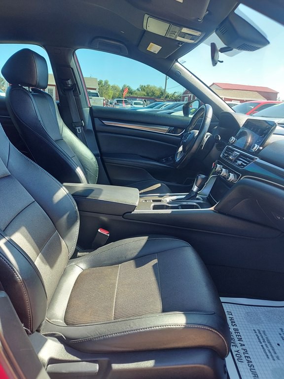 2020 Honda Accord Image 11