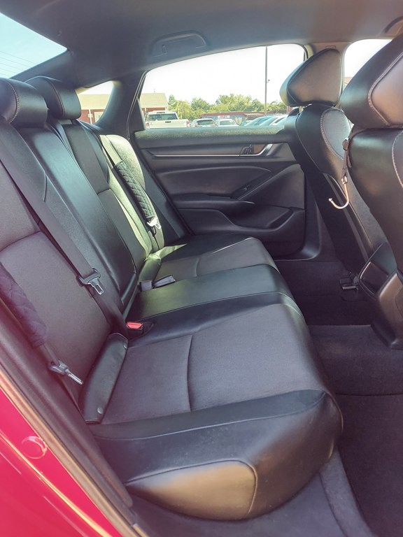 2020 Honda Accord Image 12