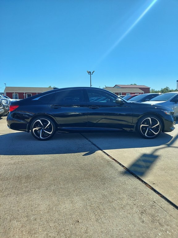 2022 Honda Accord Image 4