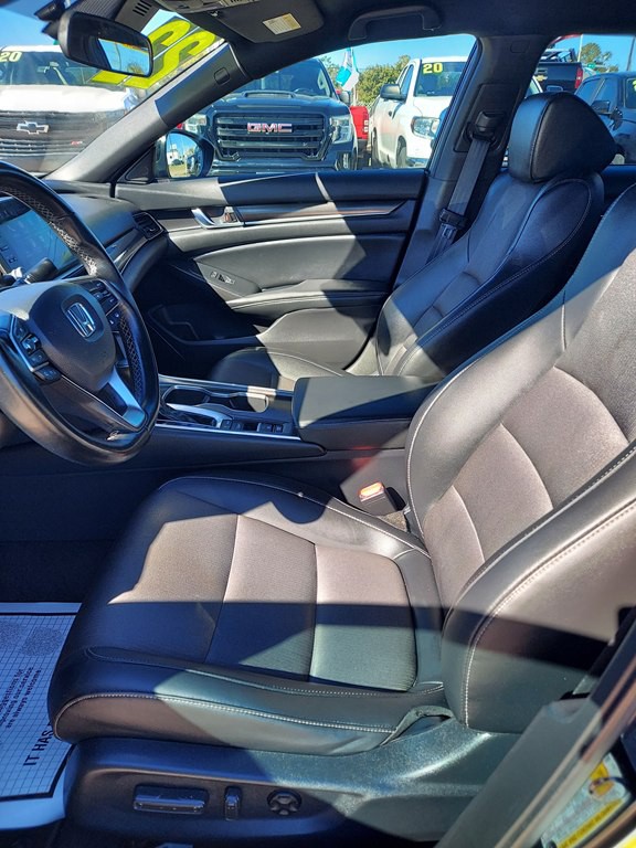 2022 Honda Accord Image 9