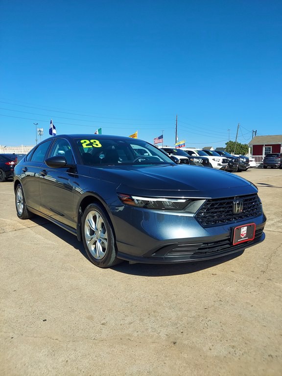 2023 Honda Accord Image 3