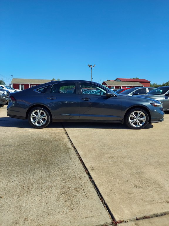 2023 Honda Accord Image 4