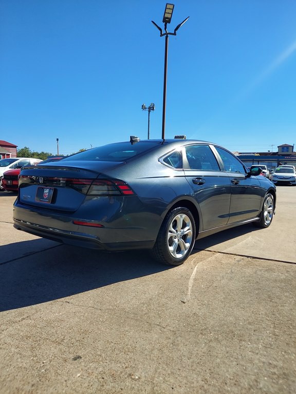 2023 Honda Accord Image 5