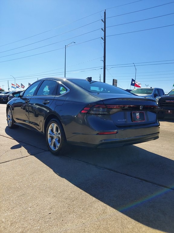 2023 Honda Accord Image 7