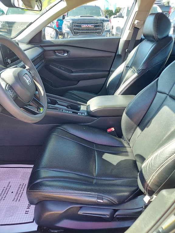 2023 Honda Accord Image 9