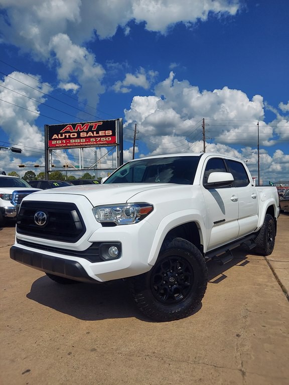 2020 Toyota Tacoma Image 1