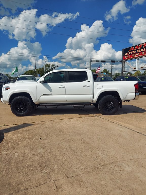 2020 Toyota Tacoma Image 8