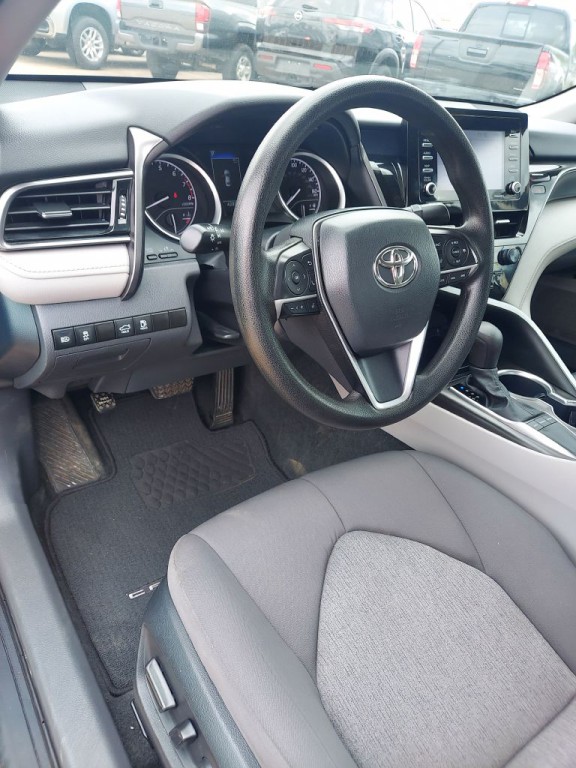 2023 Toyota Camry Image 16