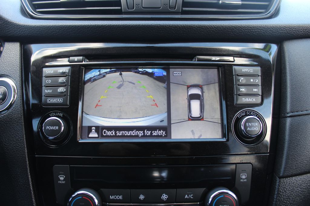 2017 Nissan Rogue Image 15