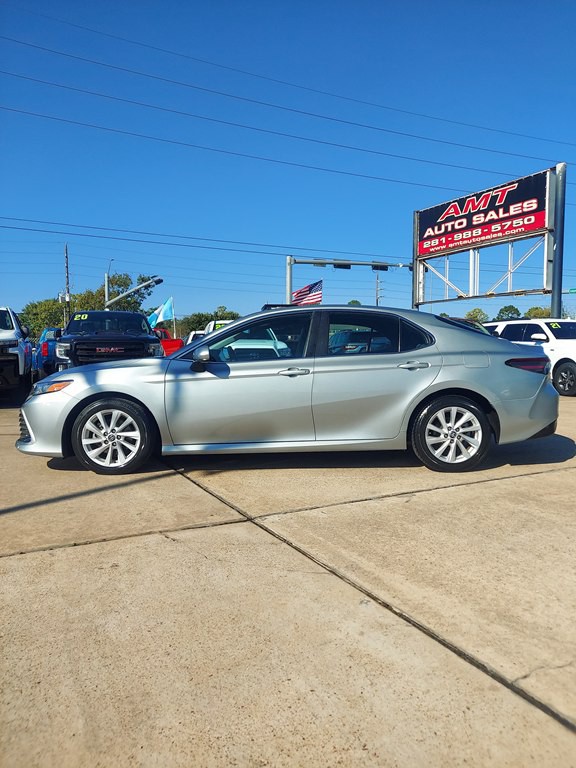 2023 Toyota Camry Image 8