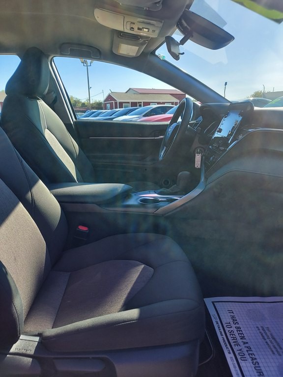 2023 Toyota Camry Image 11