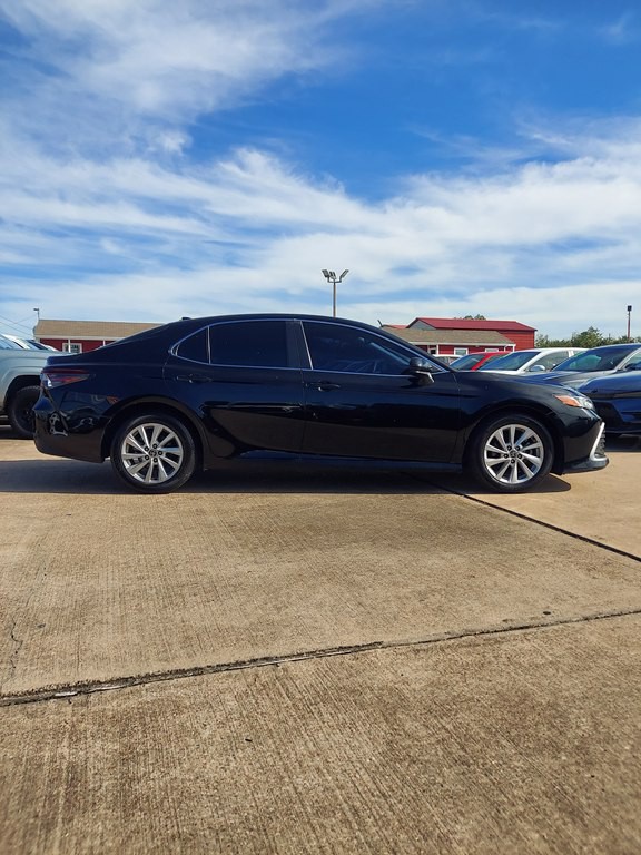 2023 Toyota Camry Image 4