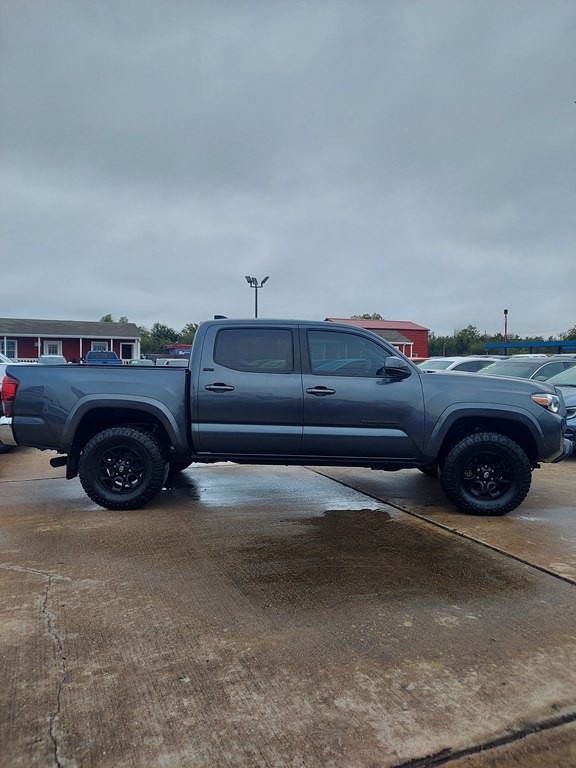 2022 Toyota Tacoma Image 4