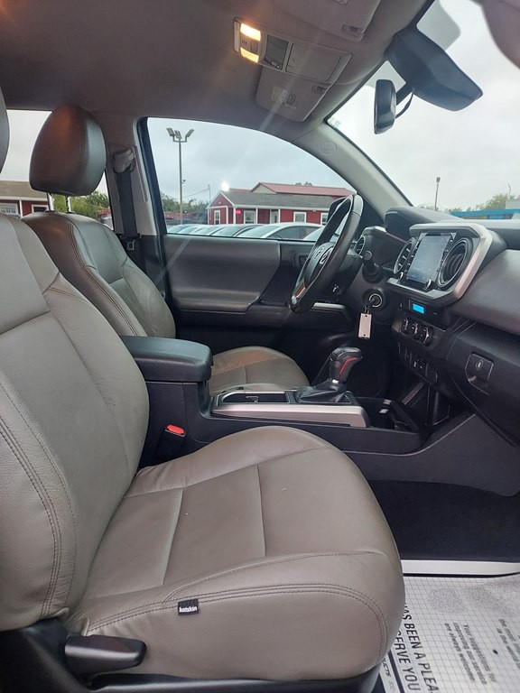 2022 Toyota Tacoma Image 11