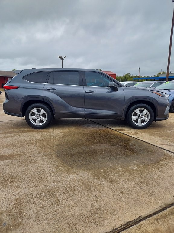 2021 Toyota Highlander Image 4