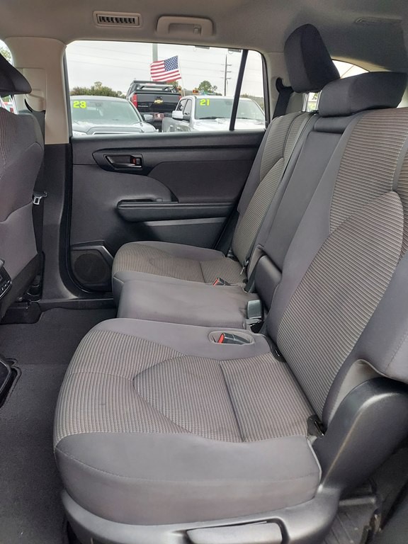 2021 Toyota Highlander Image 10