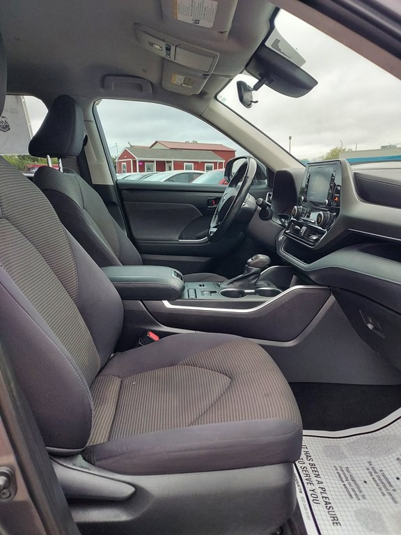 2021 Toyota Highlander Image 13