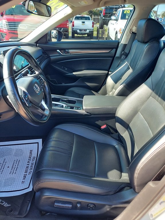 2022 Honda Accord Image 9