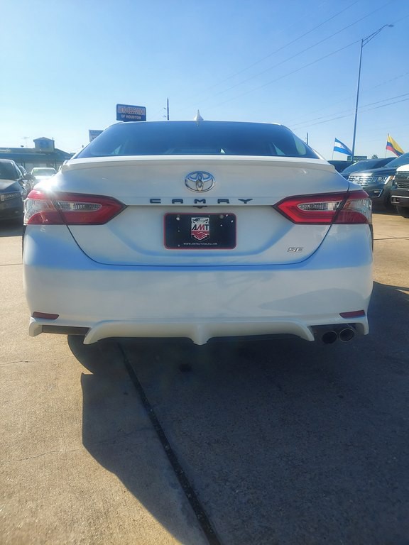 2019 Toyota Camry Image 6