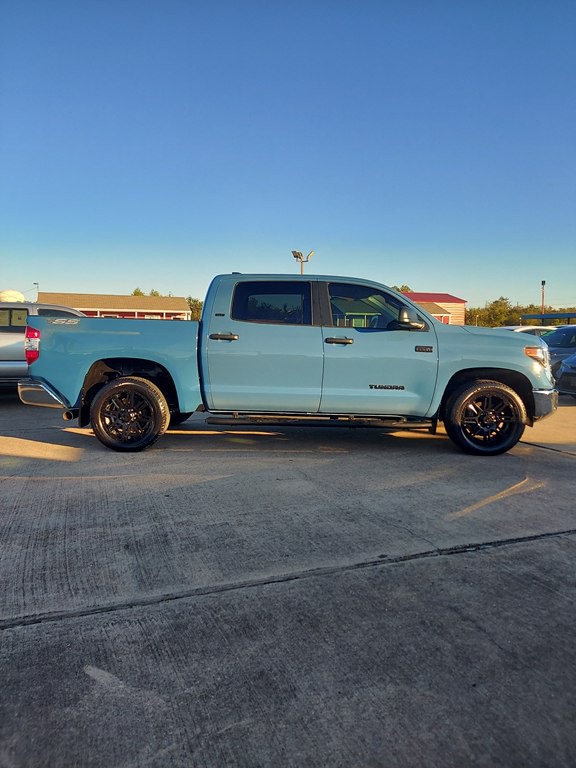 2020 Toyota Tundra Image 4