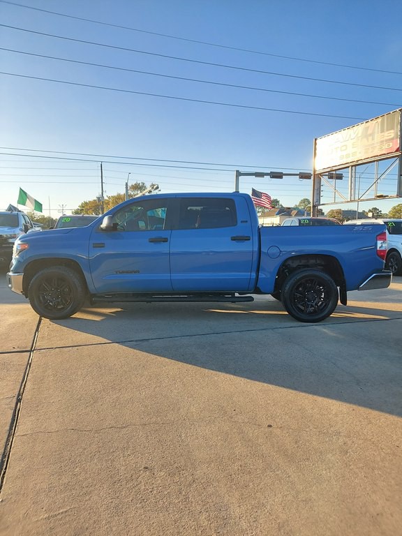 2020 Toyota Tundra Image 8