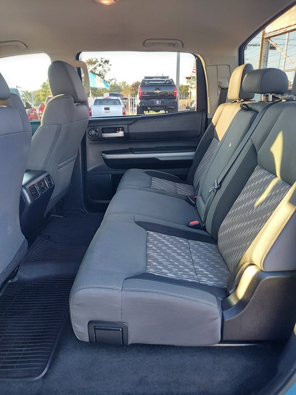 2020 Toyota Tundra Image 10