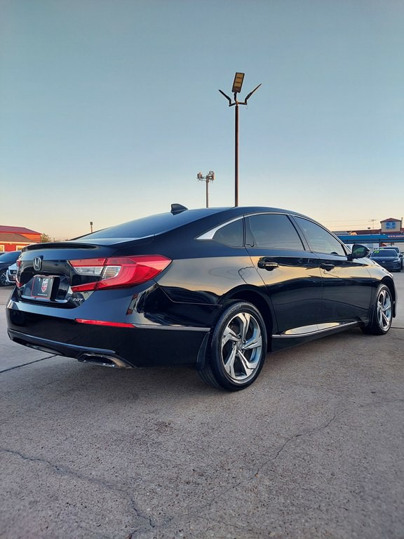 2018 Honda Accord Image 5