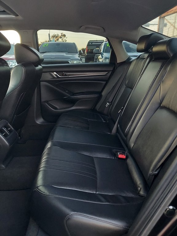 2018 Honda Accord Image 10