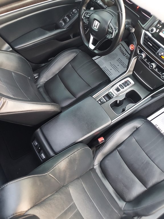 2018 Honda Accord Image 13