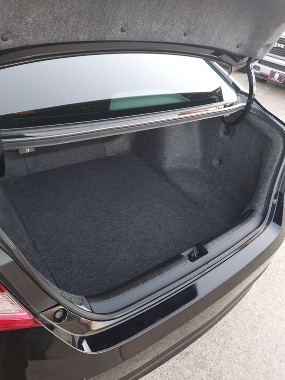 2018 Honda Accord Image 19