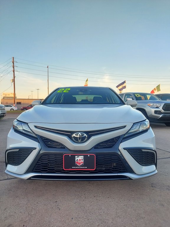 2022 Toyota Camry Image 2