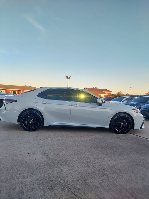 2022 Toyota Camry Image 4