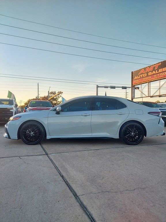 2022 Toyota Camry Image 8